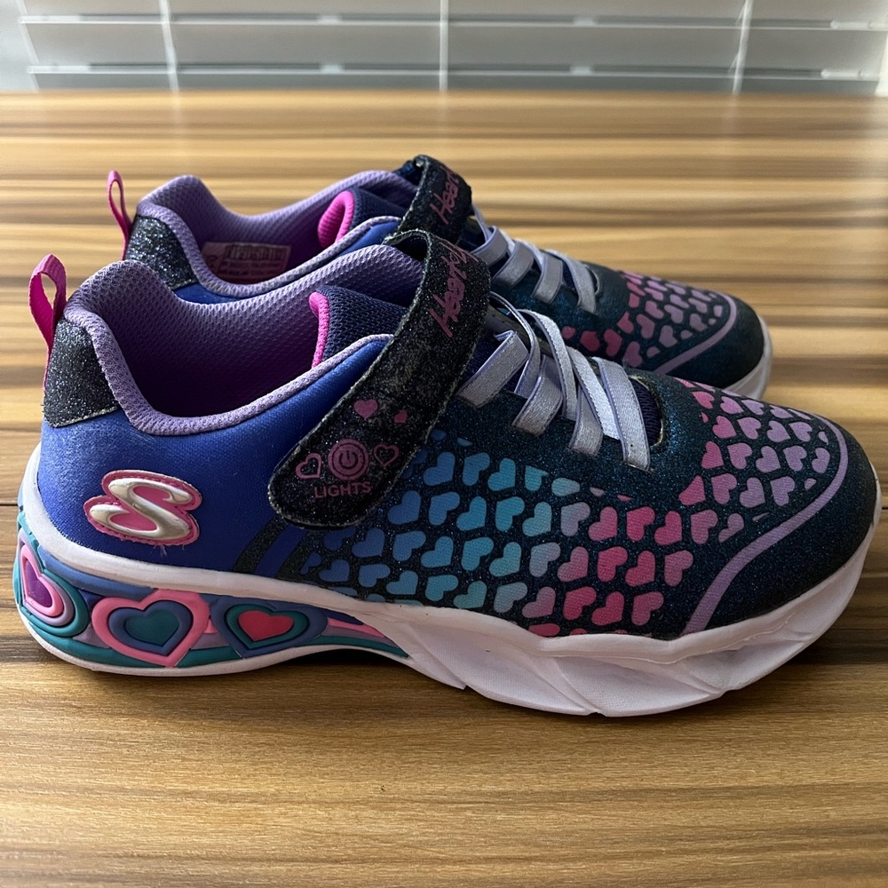 Skechers Kids' Heart Lights: Sweetheart Lights - Lovely Colors Girls Size 3 - Picture 4 of 13